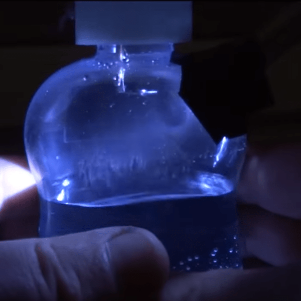 Maybe The Simplest Cloud Chamber Hackaday