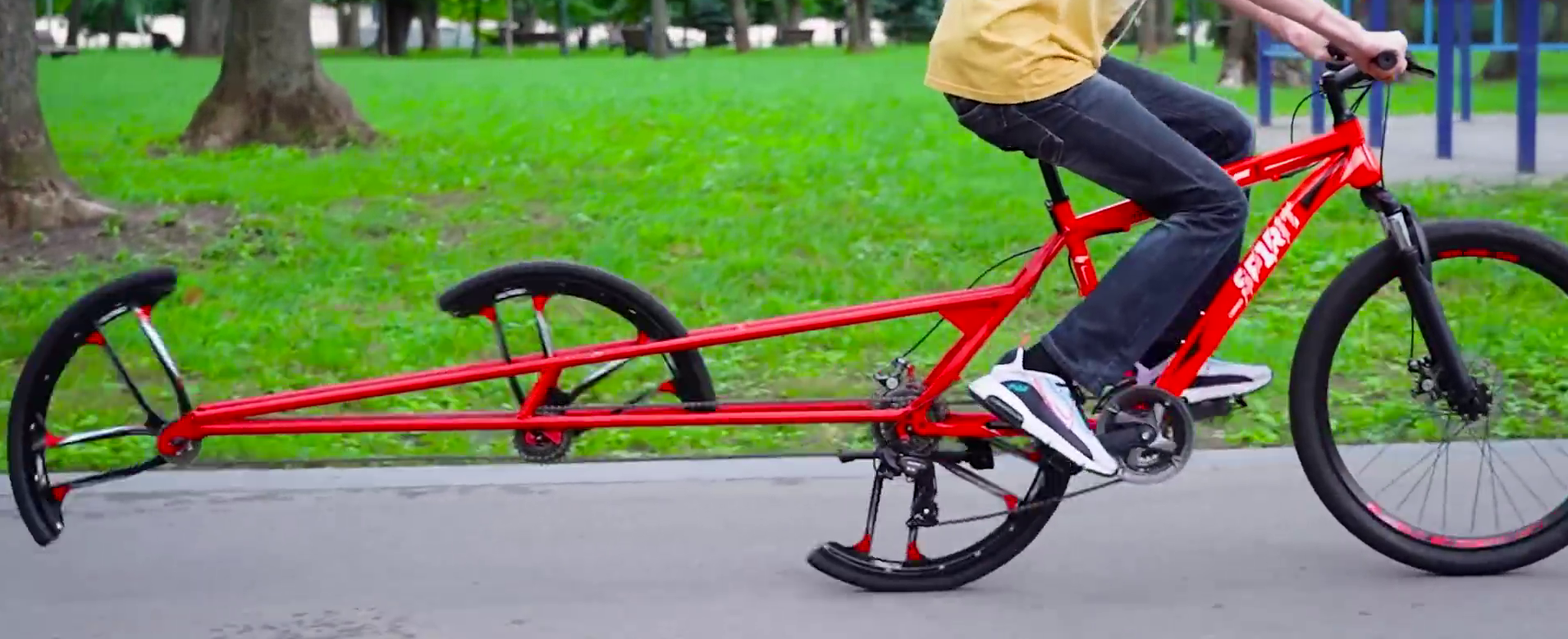 Trippy Bicycle Uses Multiple Partial Wheels Hackaday