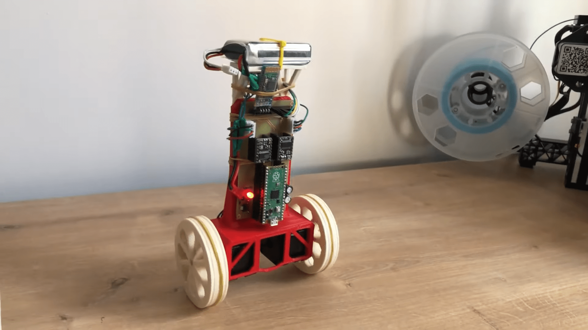 3DPrinted SelfBalancing Robot Brings Control Theory To Life Hackaday