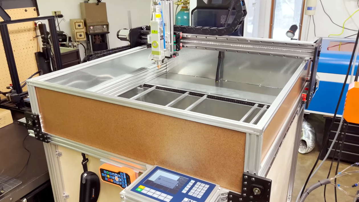 DIY Fiber Laser Adds Metal Cutting To The Mix Hackaday