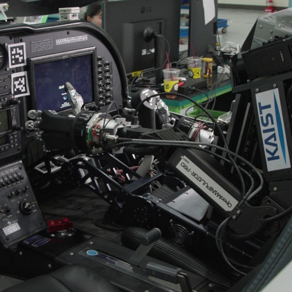 NextGen Autopilot Puts A Robot At The Controls Hackaday