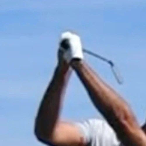 Bowed Wrist in Golf Guide to its Pros & Cons)