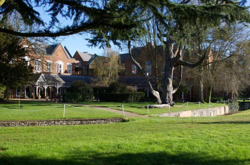 Sale of Coulsdon Manor Hotel & Golf Course Hadra