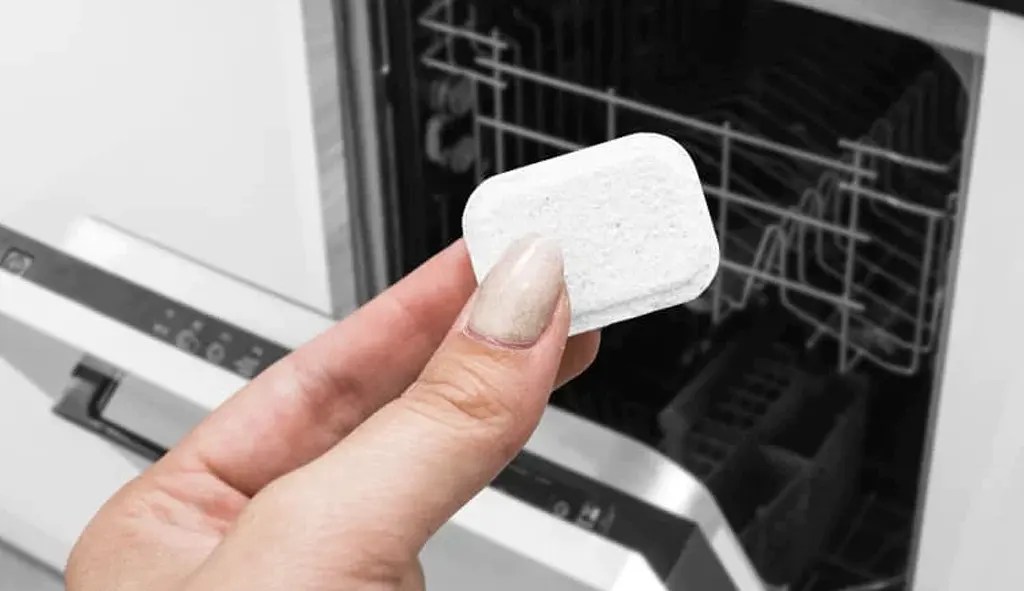 Top 5 Dishwasher Cleaners Confirmed To Work, Are Affordable