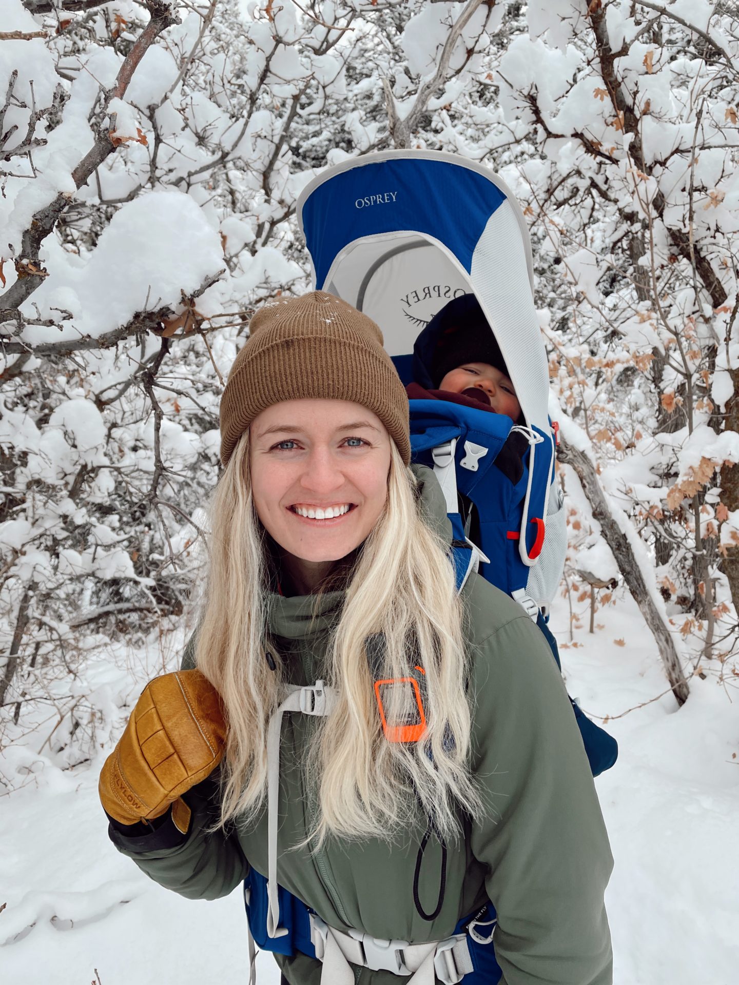 What to Wear Hiking in the Winter Women Edition