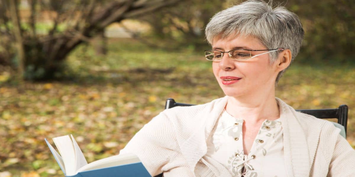 How To Make Gray Hair Smooth And Shiny (Simple Tips) Hair Explainer