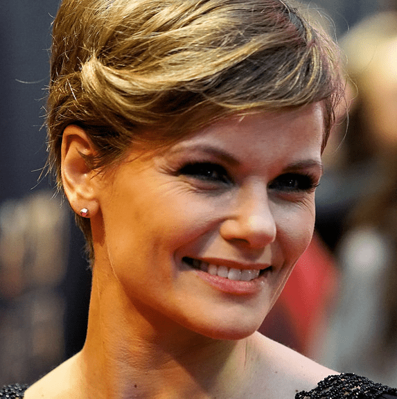 18 Wonderful Dutch Boy Haircuts for Women HairstyleCamp