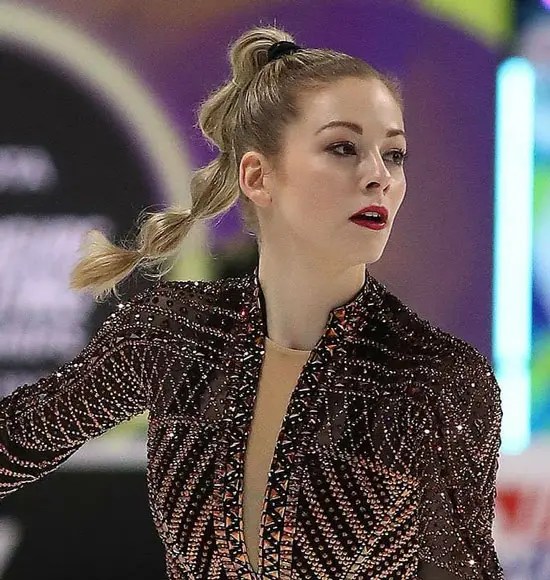 10 Splendid Skating Hairstyles for Female Skaters