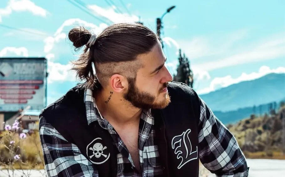 15 Eyecatching Samurai Top Knot Hairstyles to Try in 2024