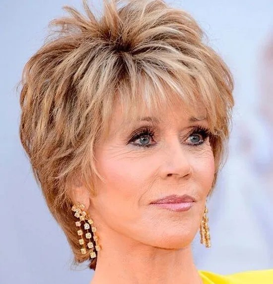 34 Iconic Jane Fonda Hairstyles To Recreate