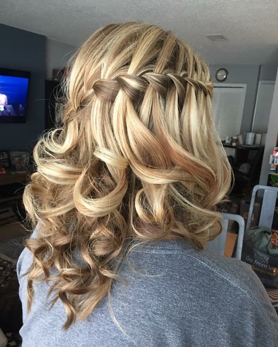 32 Cutest Prom Hairstyles for Medium Length Hair Hairstyles VIP