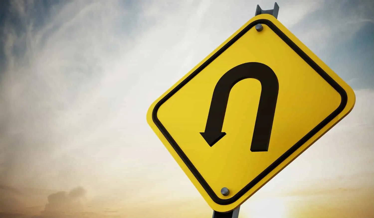 Right of Way UTurn Versus Right TurnWho has therightofway? Hale Law