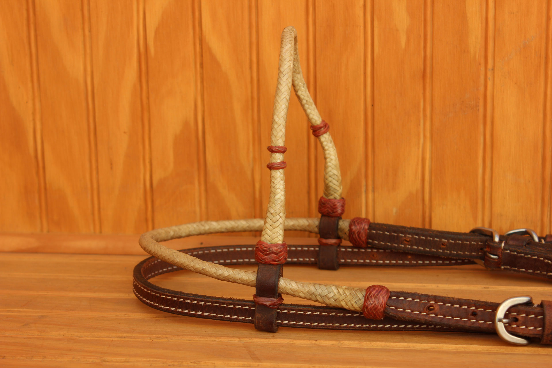 Round Rawhide Full Brow or One Ear with Throat Half Circle Ranch