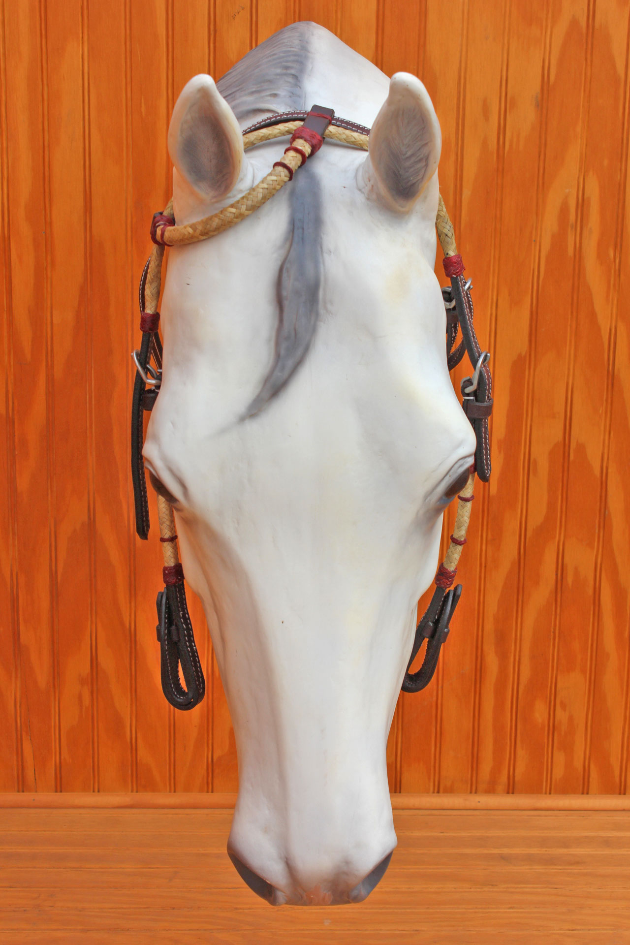 Round Rawhide Full Brow or One Ear with Throat Half Circle Ranch