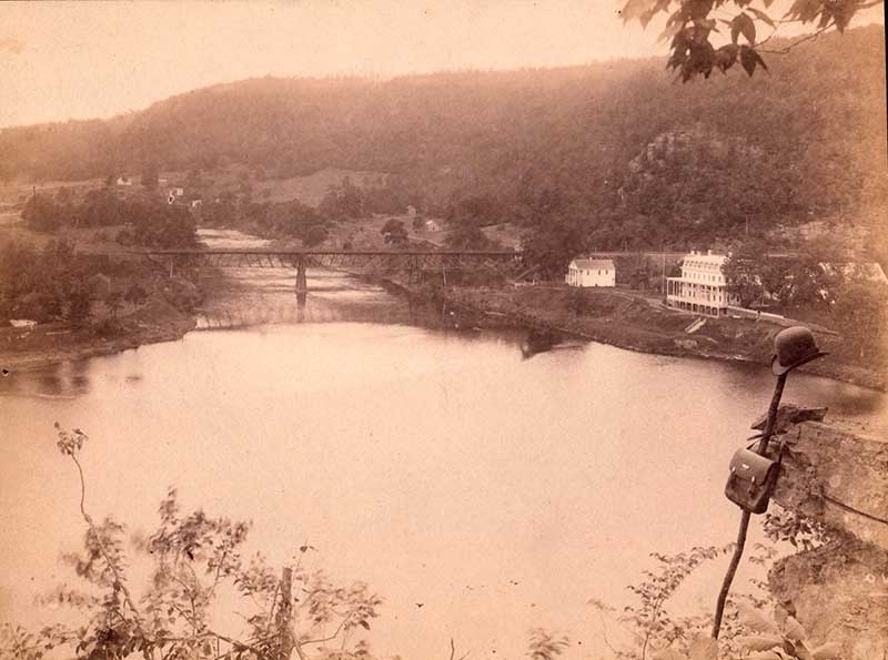 Lackawaxen River Joins the Delaware » Halfway Brook
