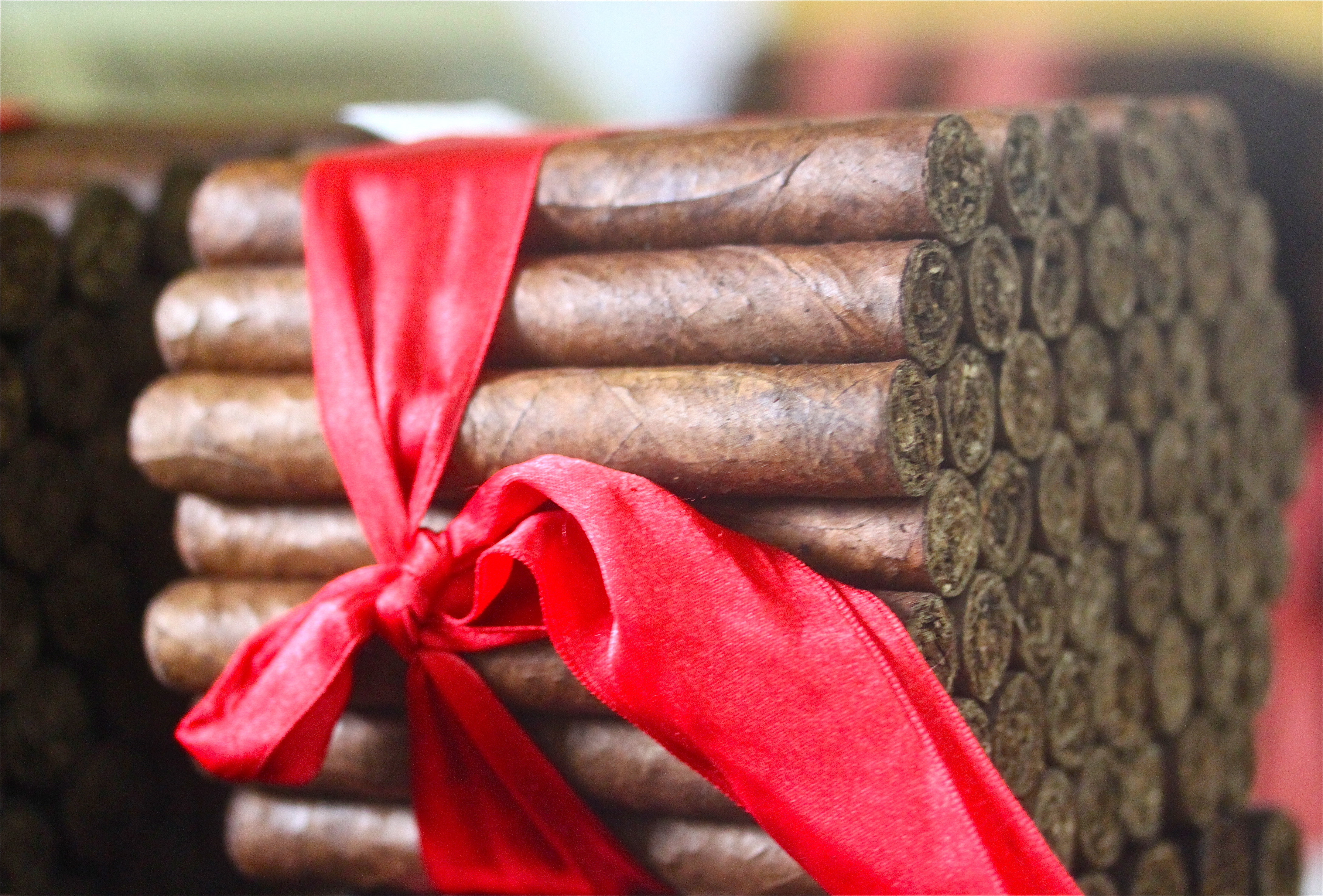 Editorial The Assault on Small Ring Gauge Cigars halfwheel