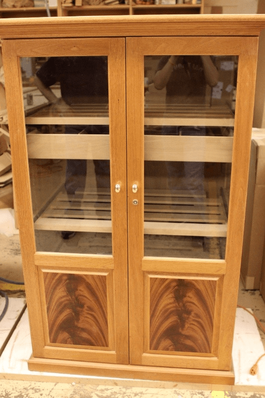 A Visit to Aristocrat Humidors halfwheel