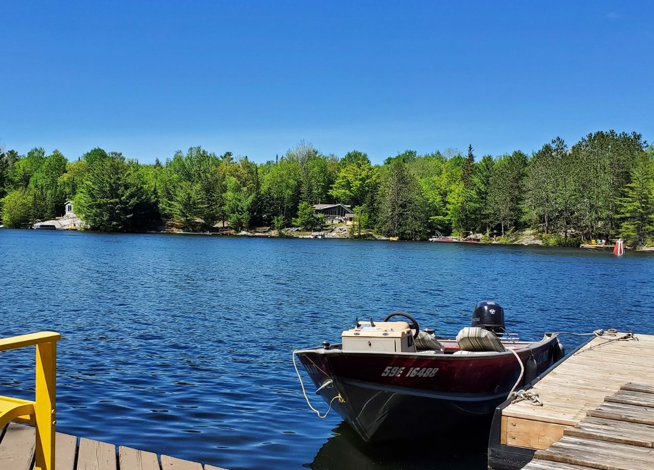Haliburton Bothy at Koshlong Lake Lakefront Cottage Rental Haliburton