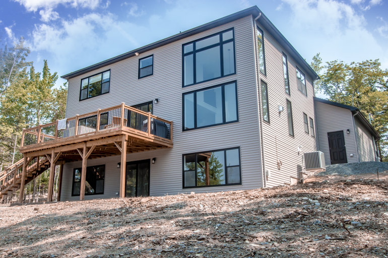 Indigo Shores McCable Lakefront Executive Furnished House for Rent