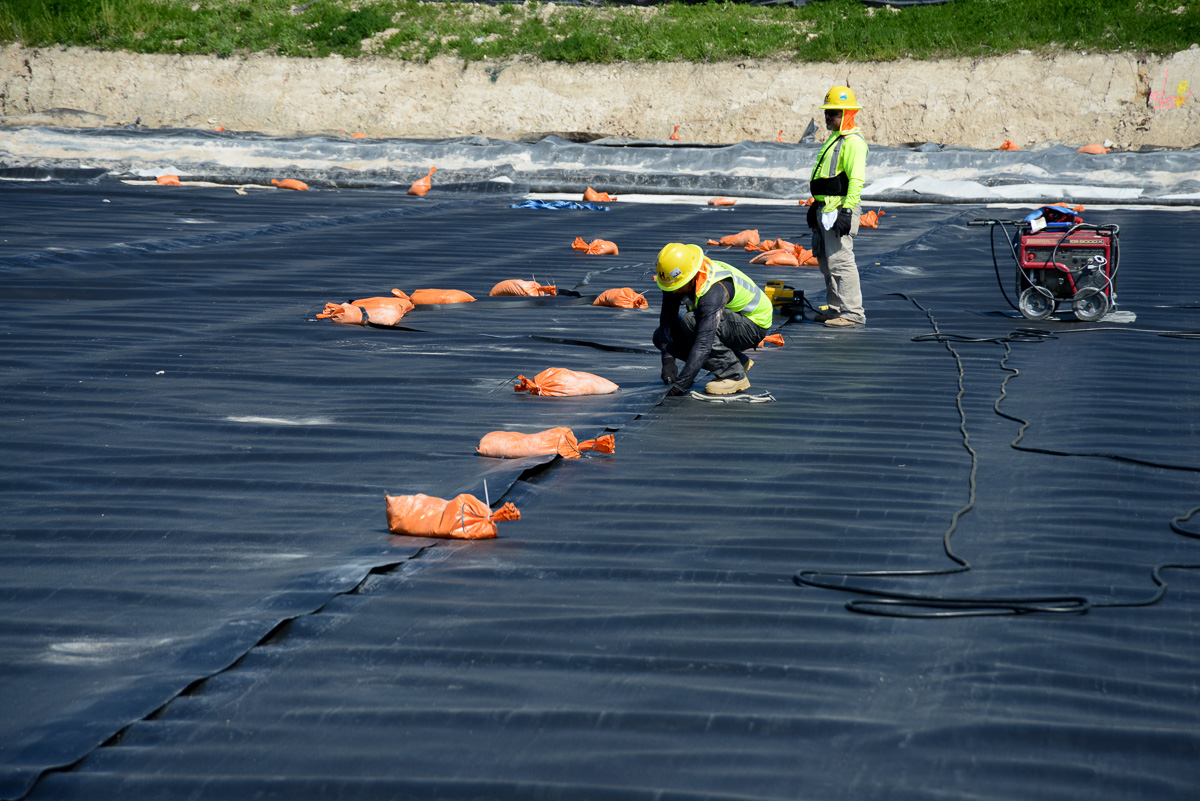 What is HDPE Liner? How is it used? Hallaton Environmental Linings