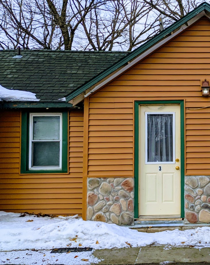 Hall Lake Cabins Gallery 2410 Albion Avenue, Fairmont, Minnesota