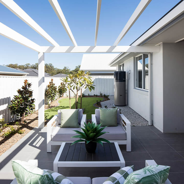 Top Trending Garden Landscaping Ideas for New Home Builds