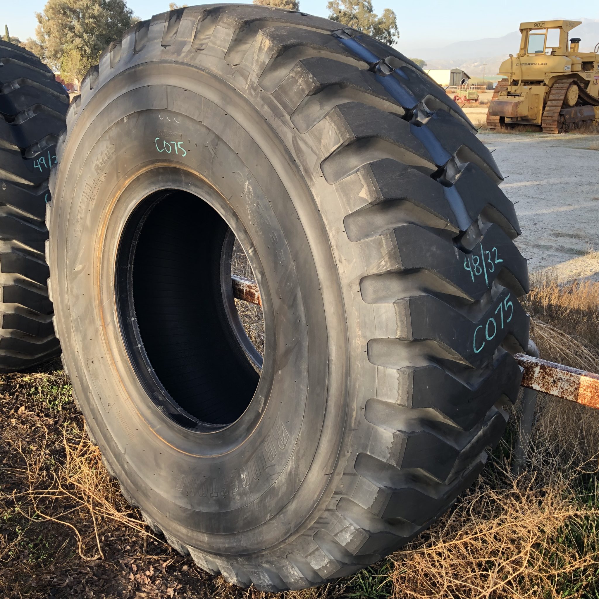 29.5R35 Bridgestone OTR Tire E3 VRL 2Star CONDITION NewTake