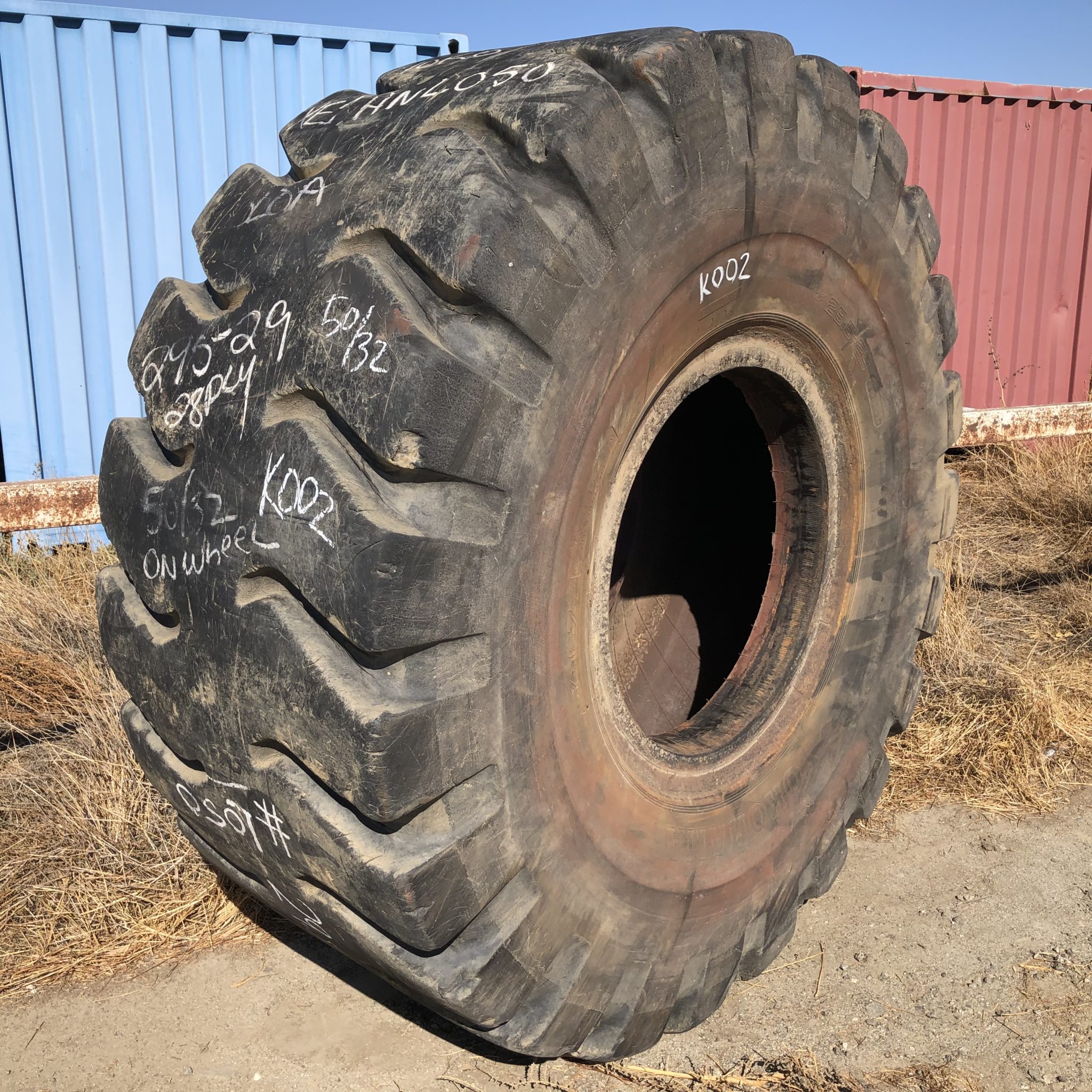 29.5X29 Yokohama OTR Tire L4 Y67ET 28Ply CONDITIONUsedTREAD DEPTH