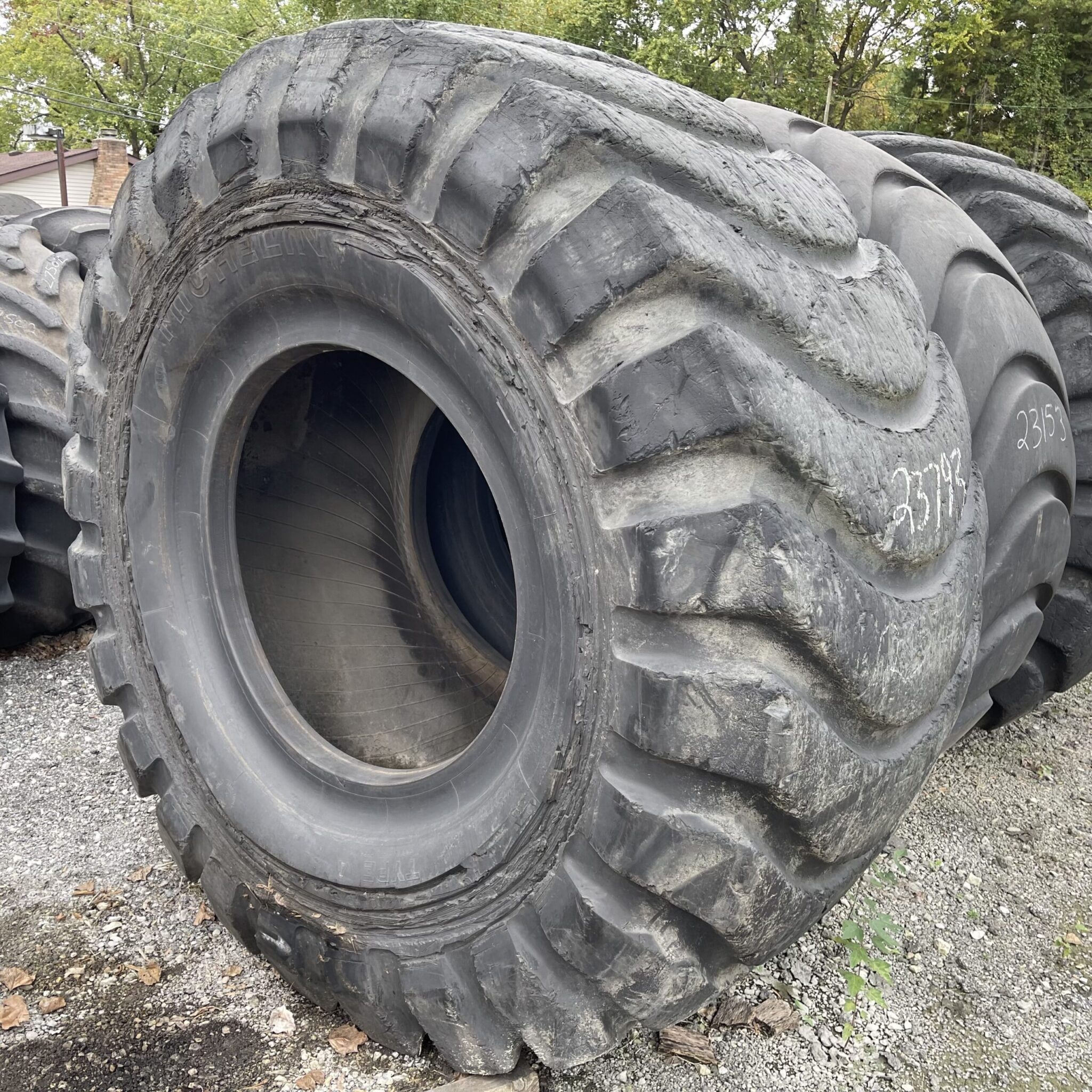 40/65R39 Michelin OTR Tire L3 L3 1Star CONDITIONUsedTREAD DEPTH 39