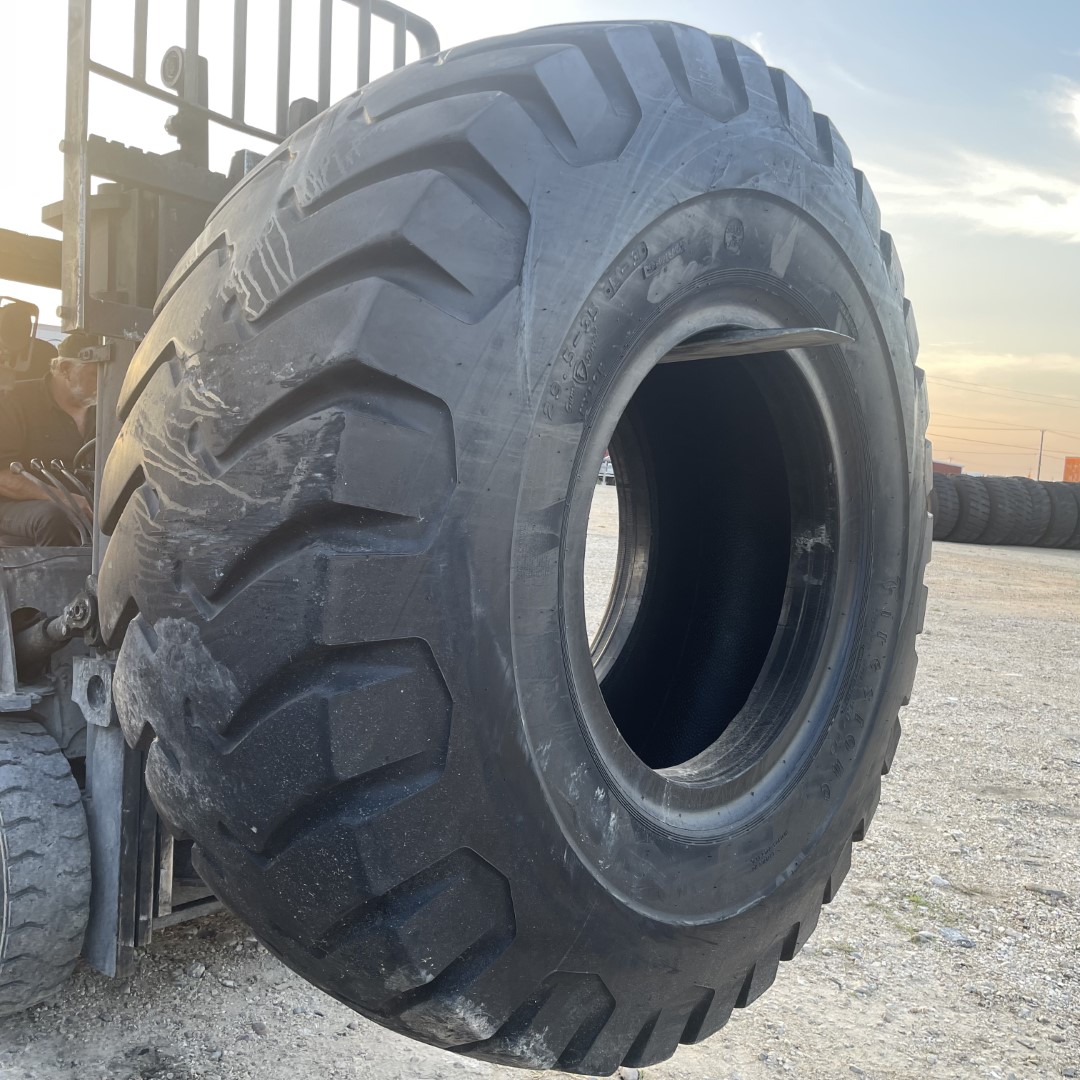 29.5X35 Firestone OTR Tire E3 L3 SRG Super Rock Grip 34Ply CONDITION