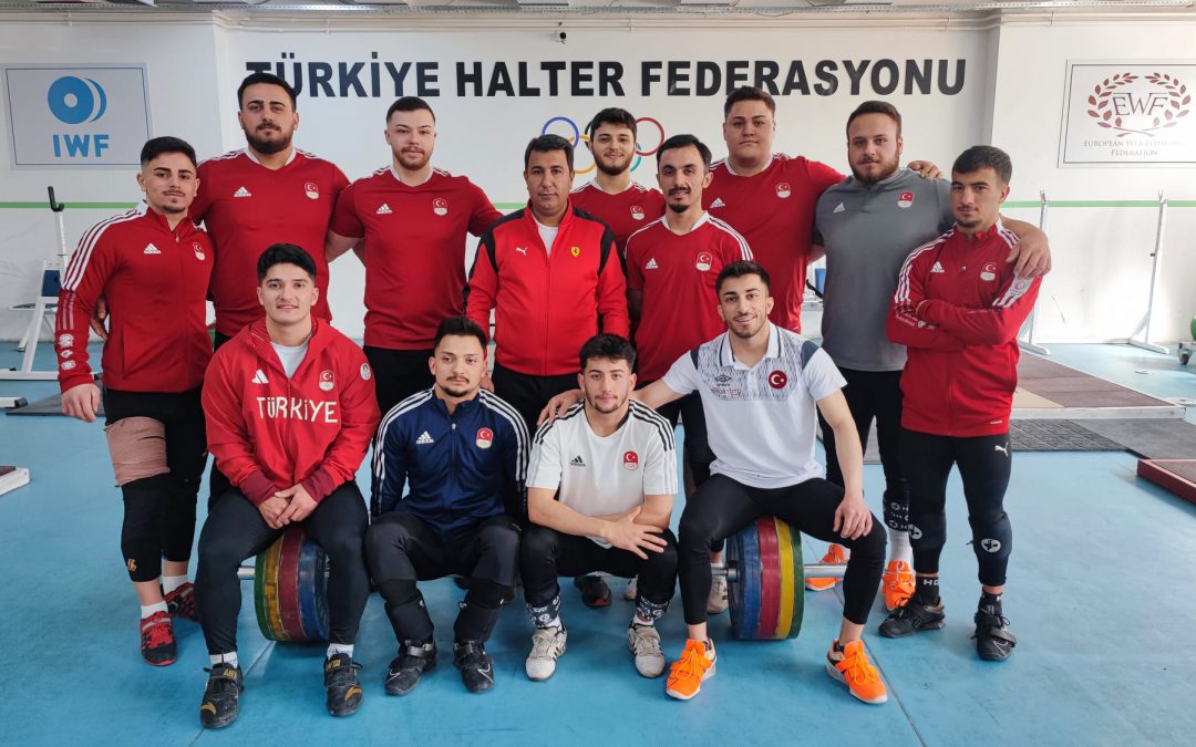 MİLLİLER AVRUPA ŞAMPİYONASINA HAZIRLANIYOR MİLLİLER AVRUPA ŞAMPİYONASINA HAZIRLANIYOR
