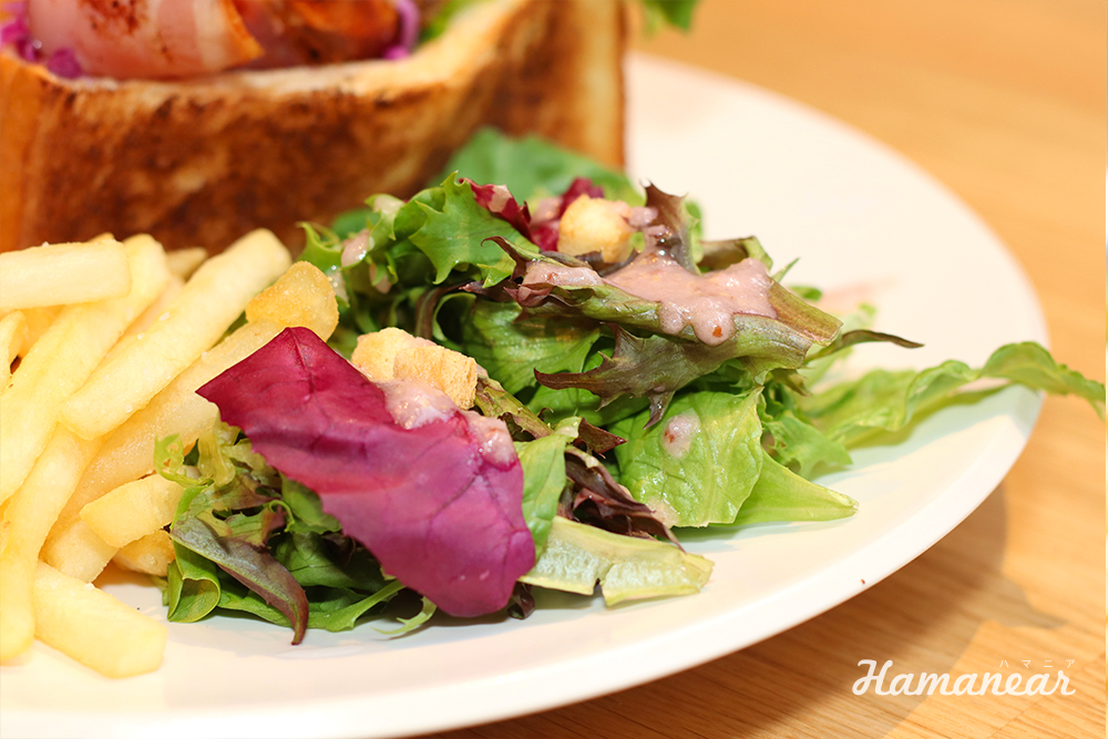 馬車道「Toaster! Bread Cafe&Champagne Bar」で「高匠」の食パンを使ったサンドイッチを堪能！ ハマニア