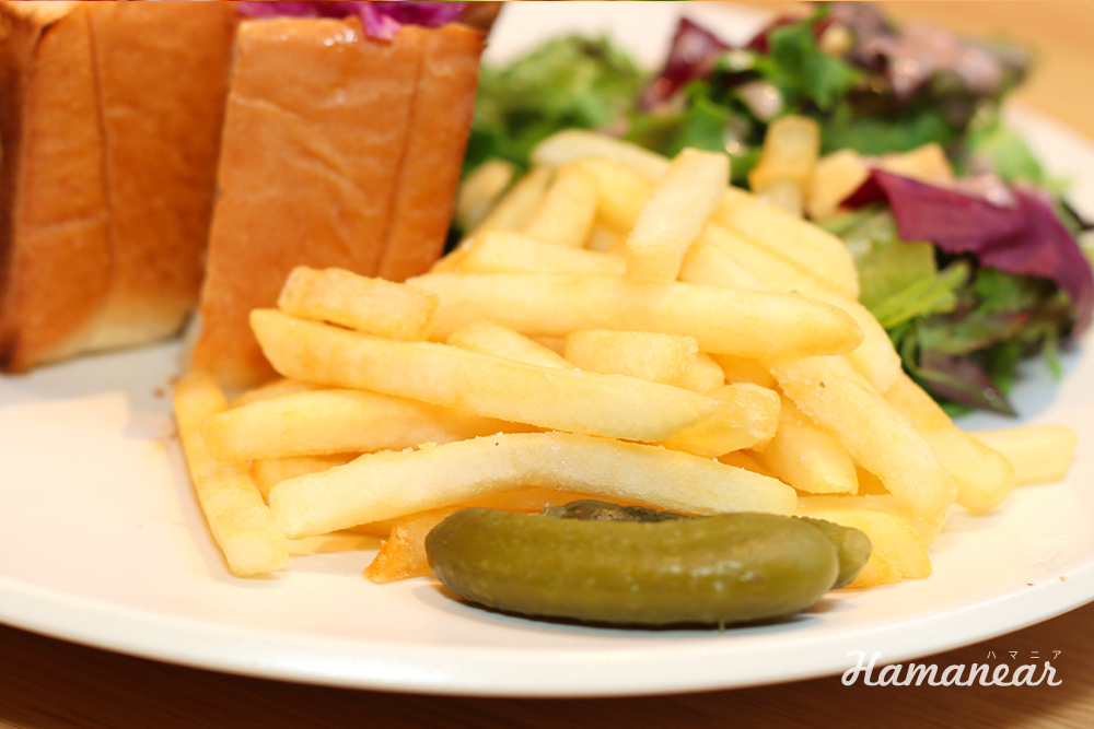 馬車道「Toaster! Bread Cafe&Champagne Bar」で「高匠」の食パンを使ったサンドイッチを堪能！ ハマニア