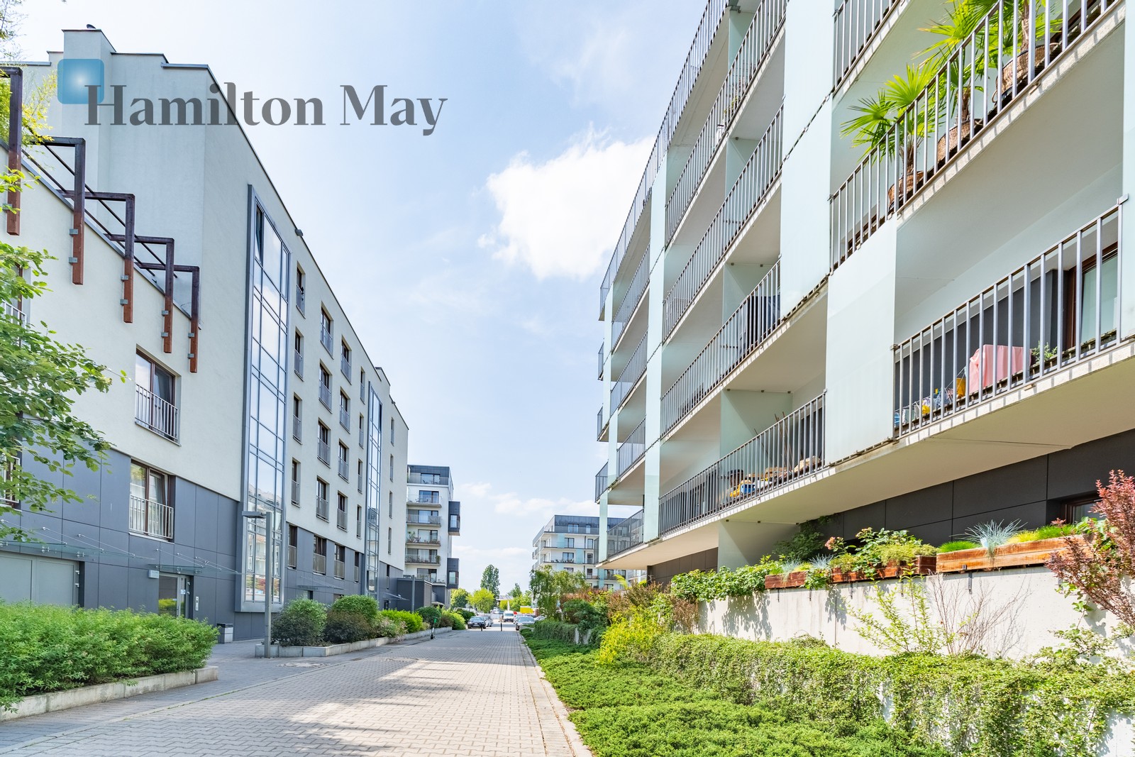 Wroclaw, Krzyki Centauris Apartments for Sale Hamilton May