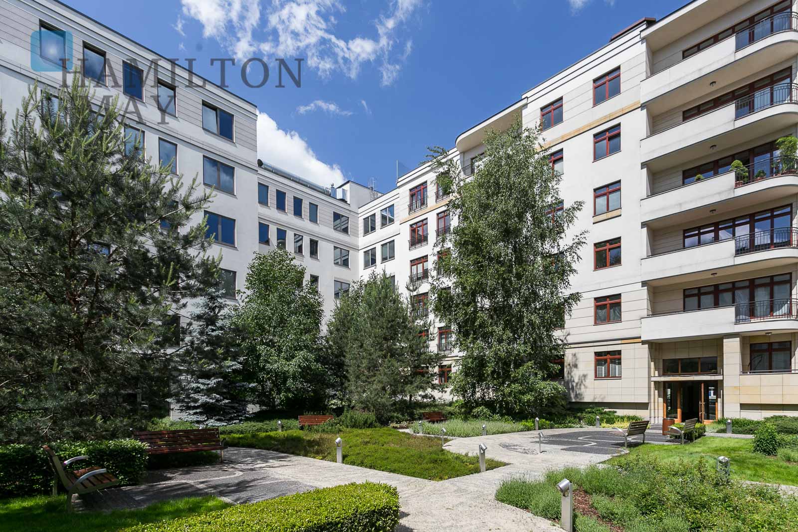 Drewniana 9 an exclusive apartment in Warsaw's Powiśle Drewniana