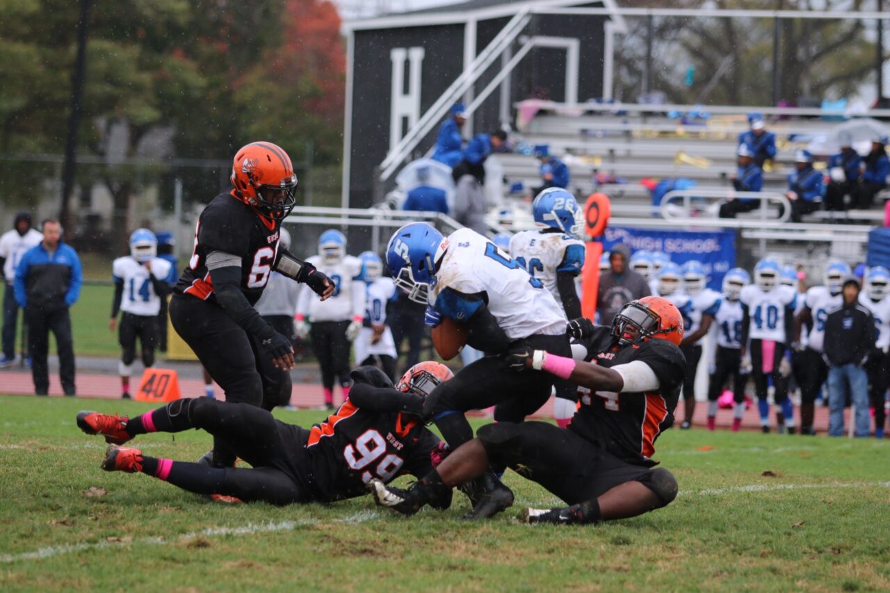 Nottingham, Hamilton football teams in good shape after biggest wins of