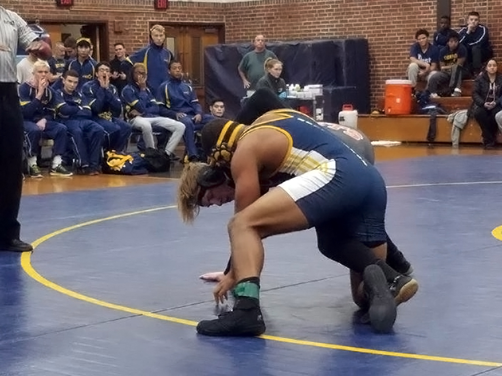 Nottingham wrestlers top Hamilton to take CVC Valley Division crown