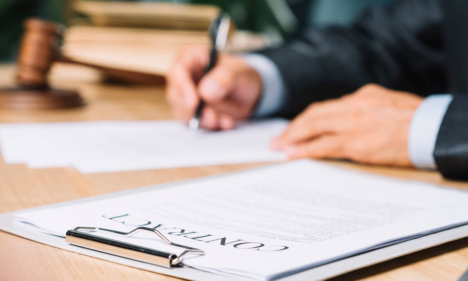 Why You Need a Commercial Real Estate Lawyer Hamlin Cody