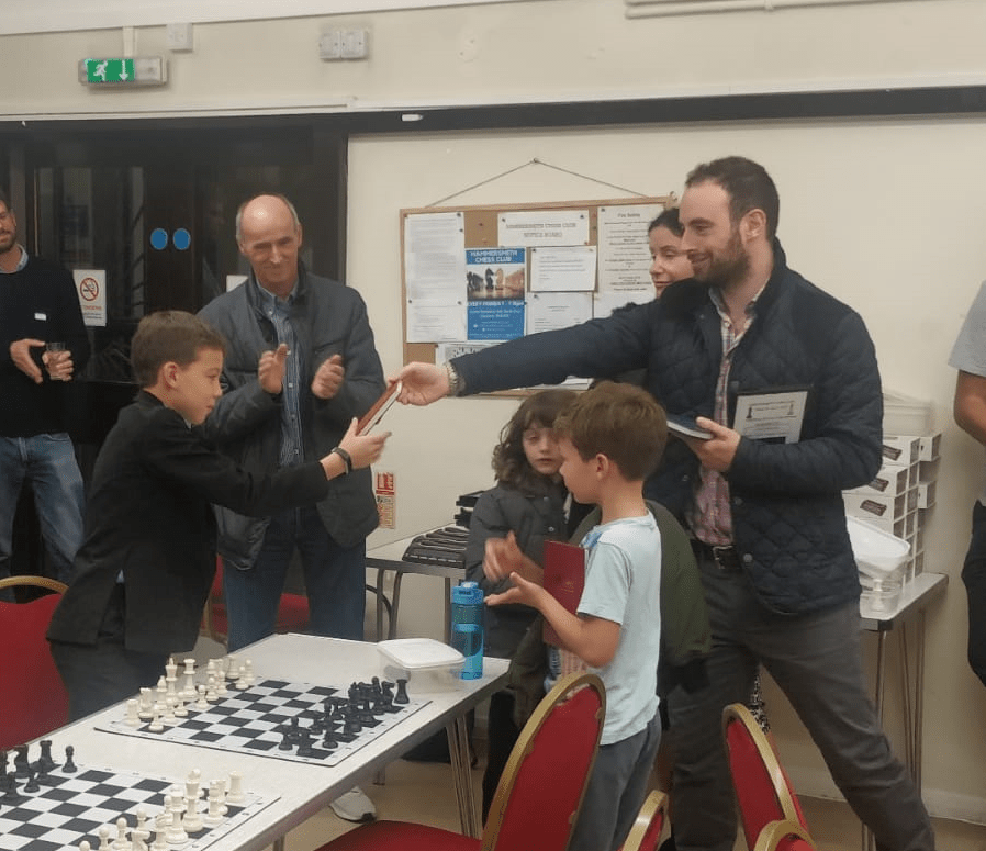 And we’re off! Hammersmith Chess Club