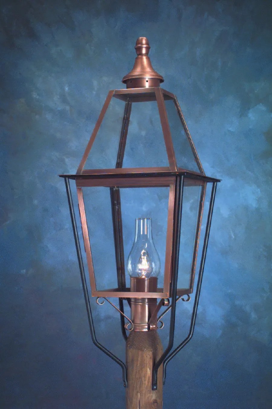 Colonial Style Post Lanterns Handcrafted Quality Lighting