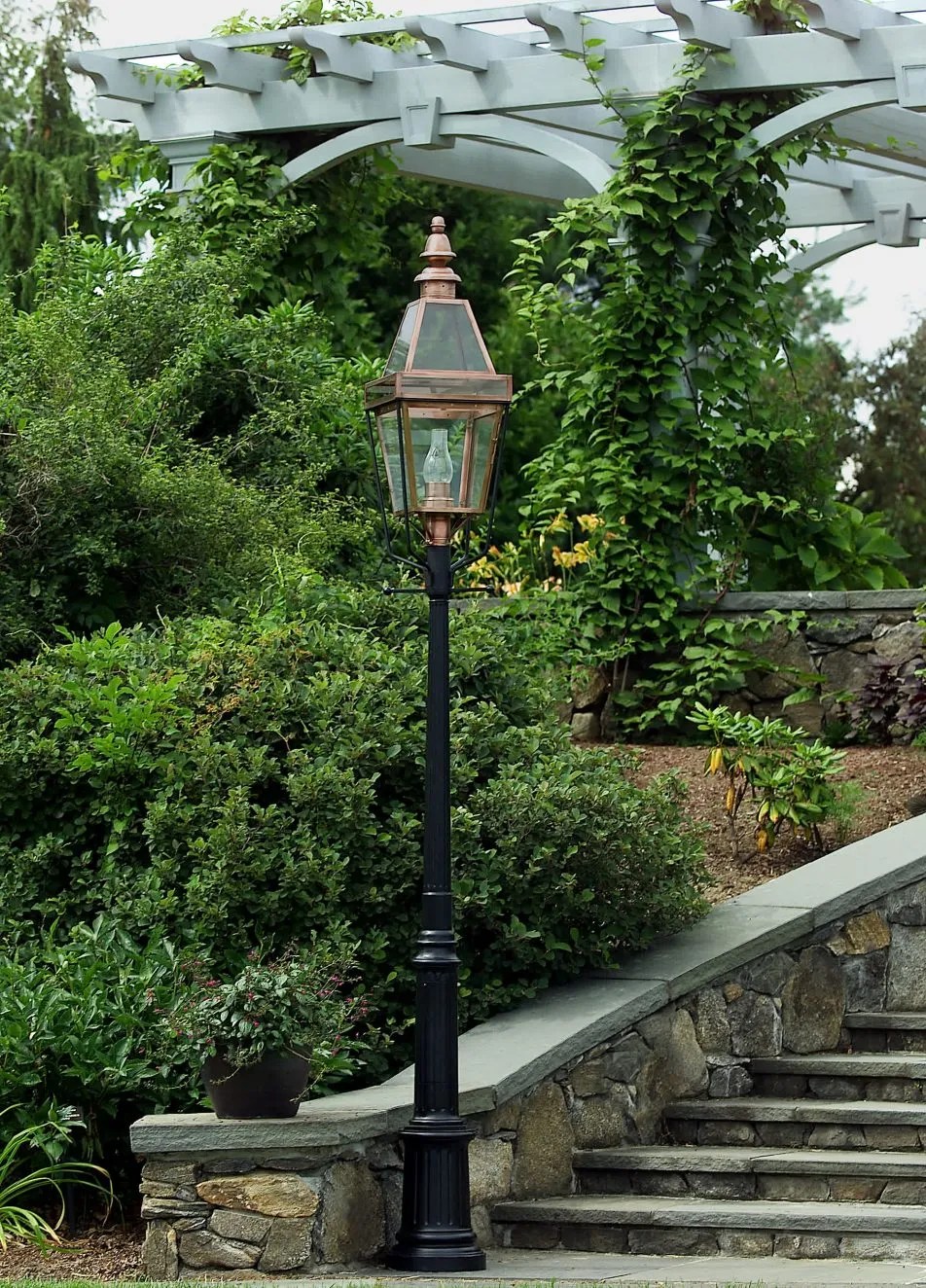 Colonial Boston Post Lantern & Lights New England Style Lighting