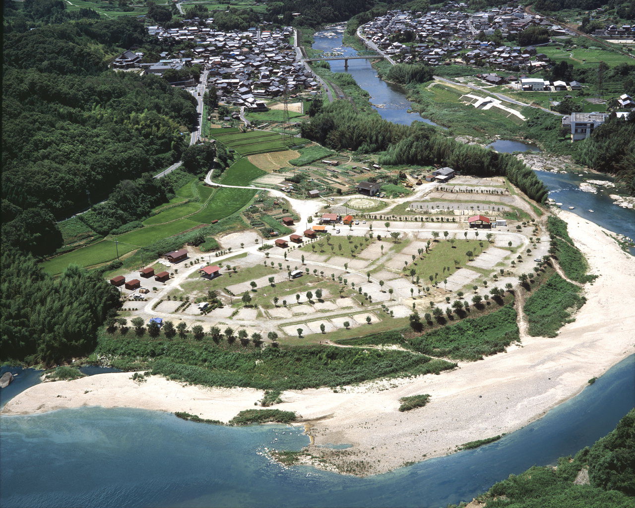 OKオートキャンプ場 HampCamp