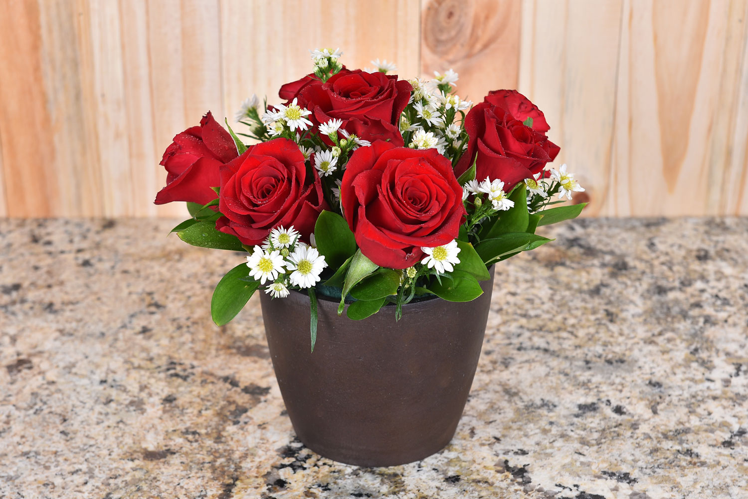 Red Roses Gift With Flower Pot Hamper World