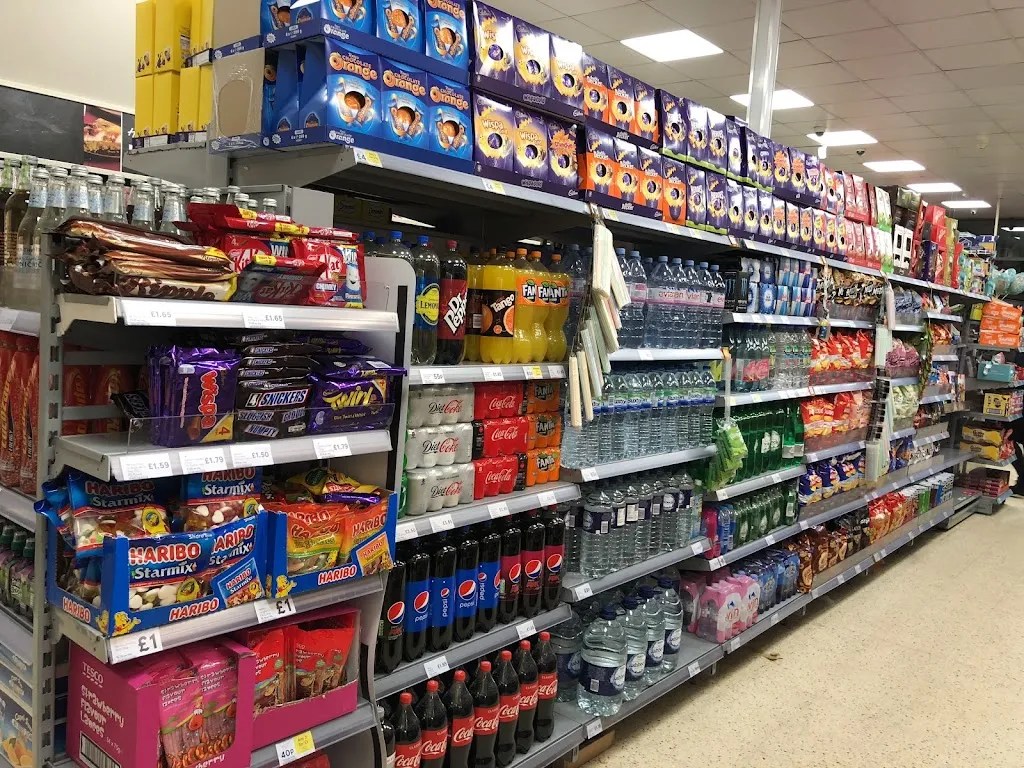 Tesco Express Opening Times, Contacts Supermarket in London