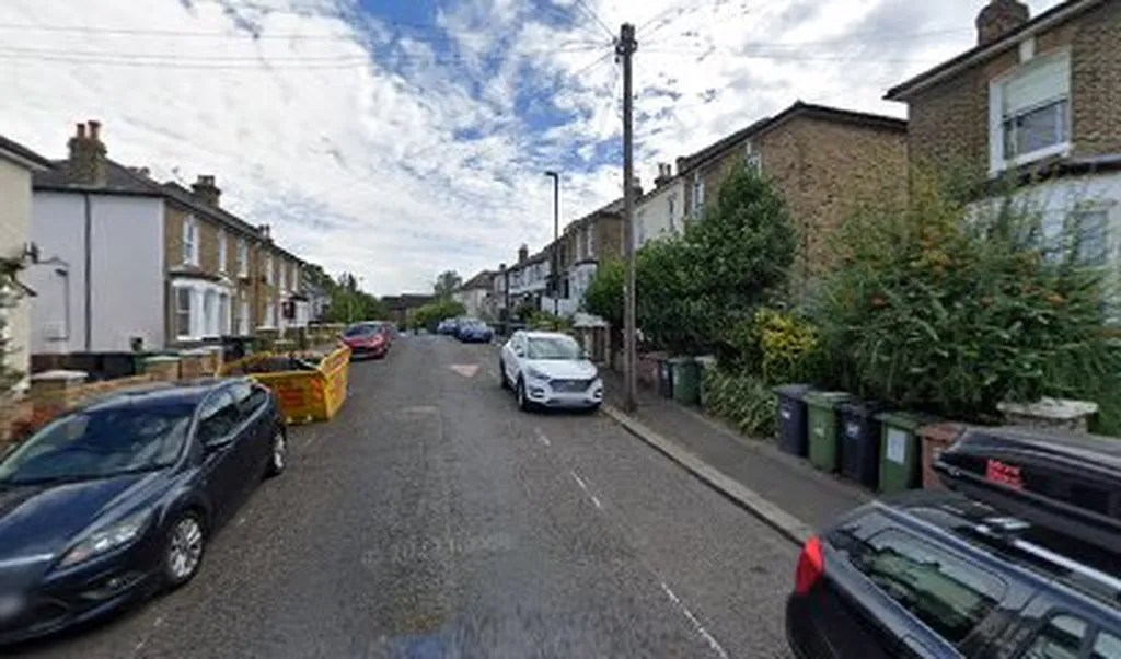 Zipcar Opening Times, Contacts Car rental agency in London