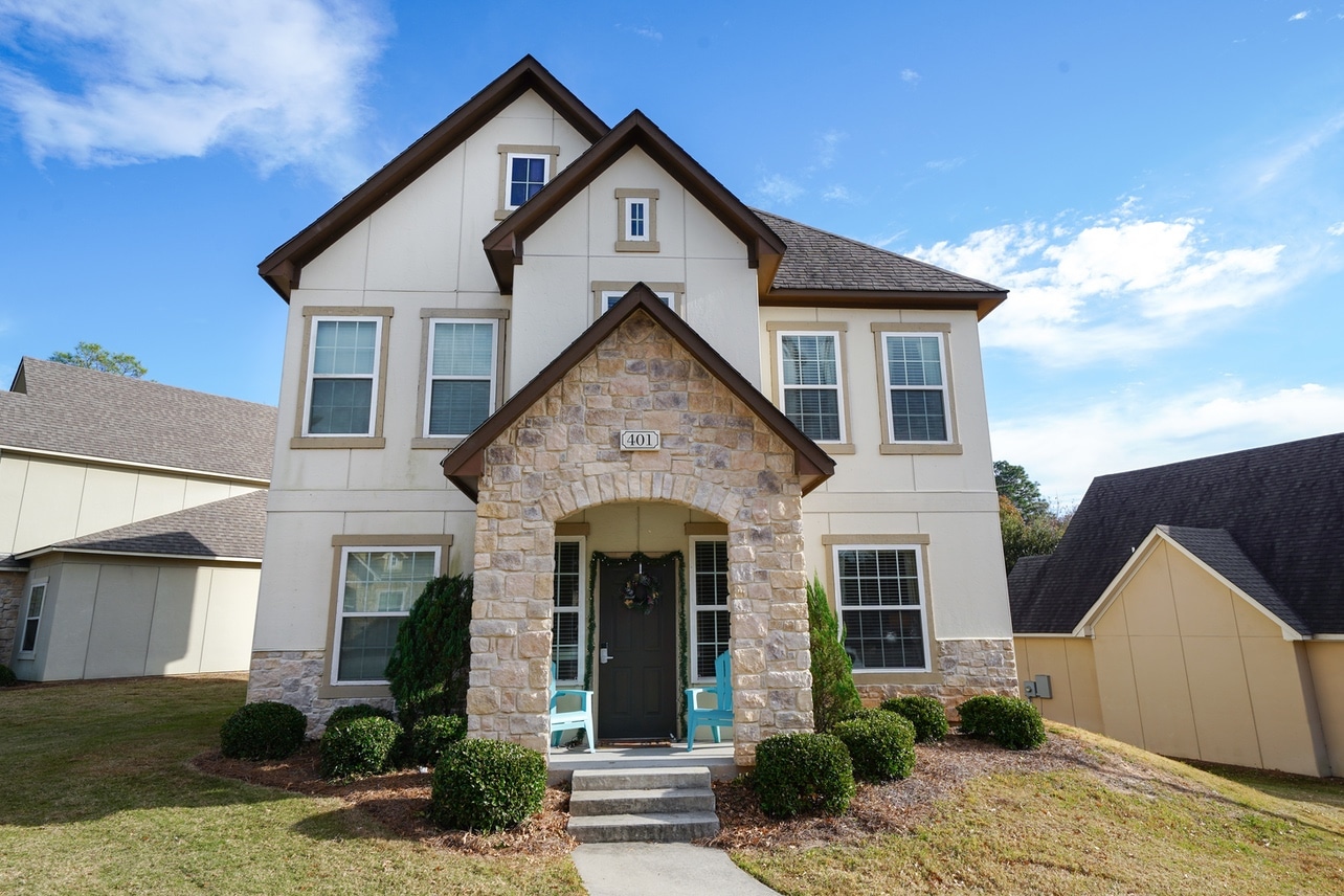 See Our Fantastic Student Apartments & Community Spaces The Hamptons