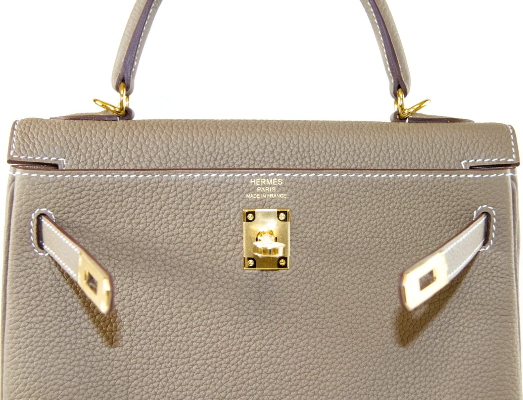 Hermès Kelly 25 Togo Etoupe Goldene HW Handbag Spa & Shop