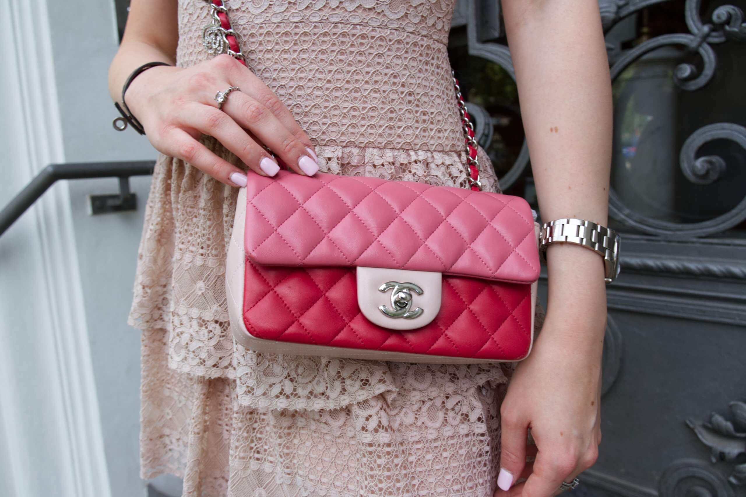 Woran erkenne ich, ob die Chanel Tasche gefälscht ist? Handbag Spa & Shop