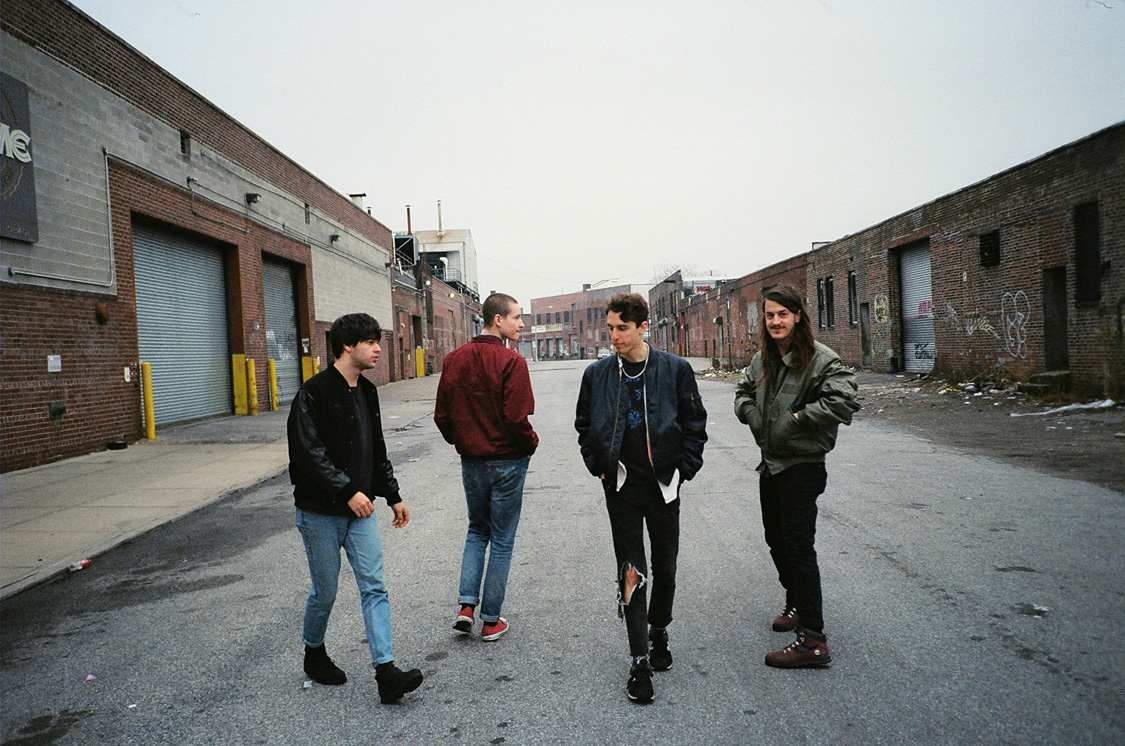 BEACH FOSSILS · Handsome Tours