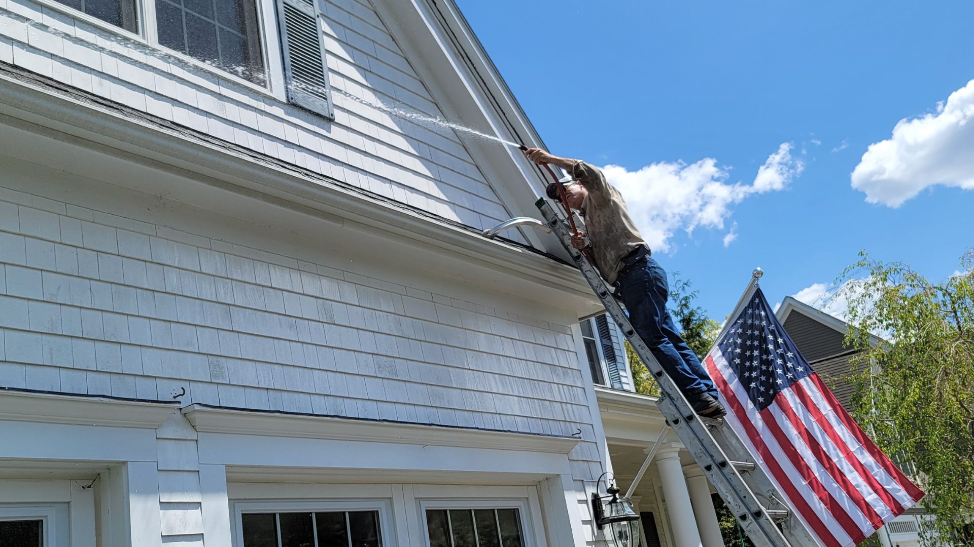 How Long Does it Take to Clean Gutters? Hands on Gutters